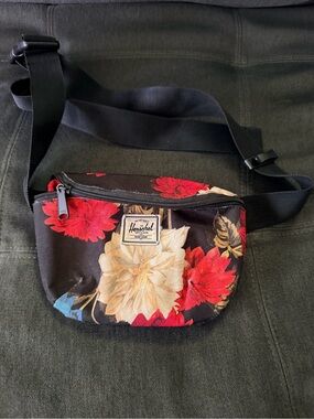 Herschel Supply Company Black Floral Mini Crossbody Fanny Bag